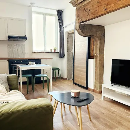 Chic Au Style Retro Moderne Apartment