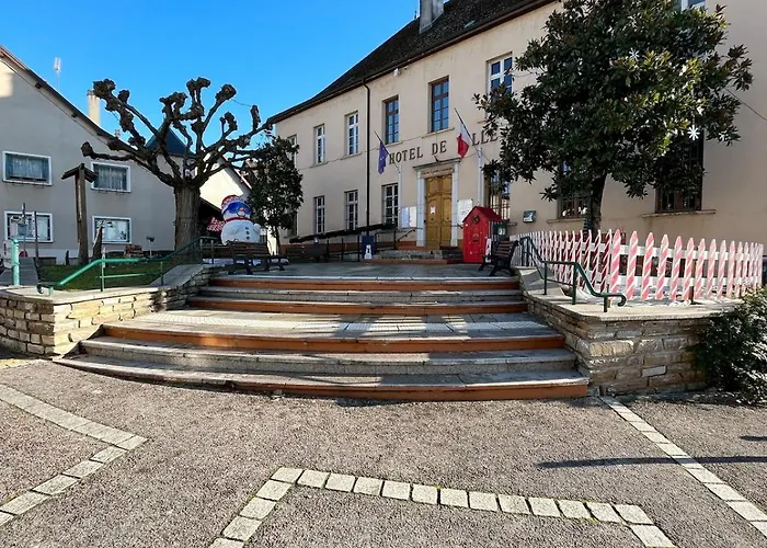 Le 101, Histoire Et Modernite Lejlighed Saint-Genix-sur-Guiers